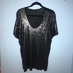 LIKE NEW !! BCBGMAXAZRIA SEQUIN BLOUSE